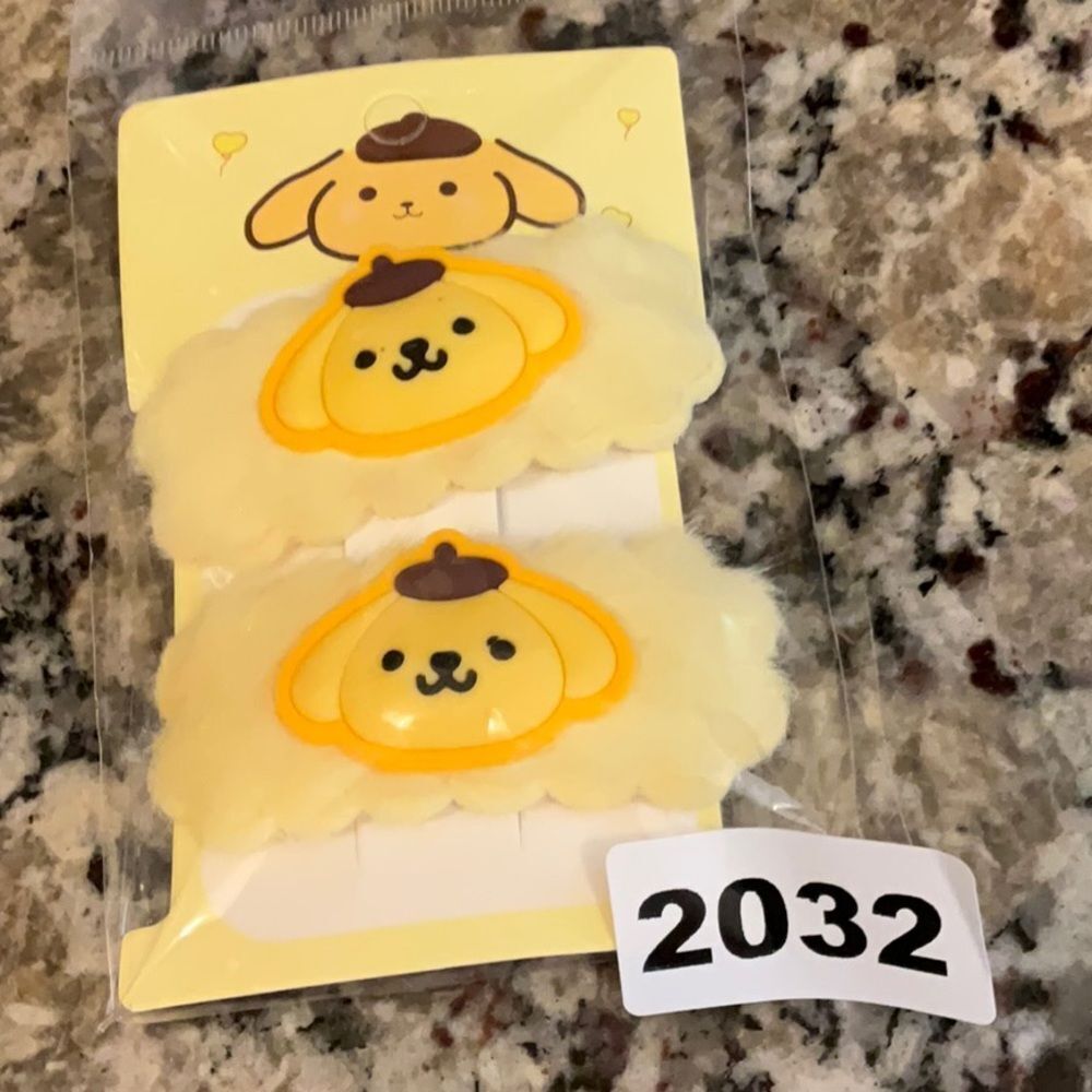 2030 Sanrio Set of 2 Fuzzy Hair Clips